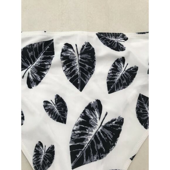 Rose Gal Plus Multicolor Floral String Bikini Bottom Swimwear - Picture 4 of 9